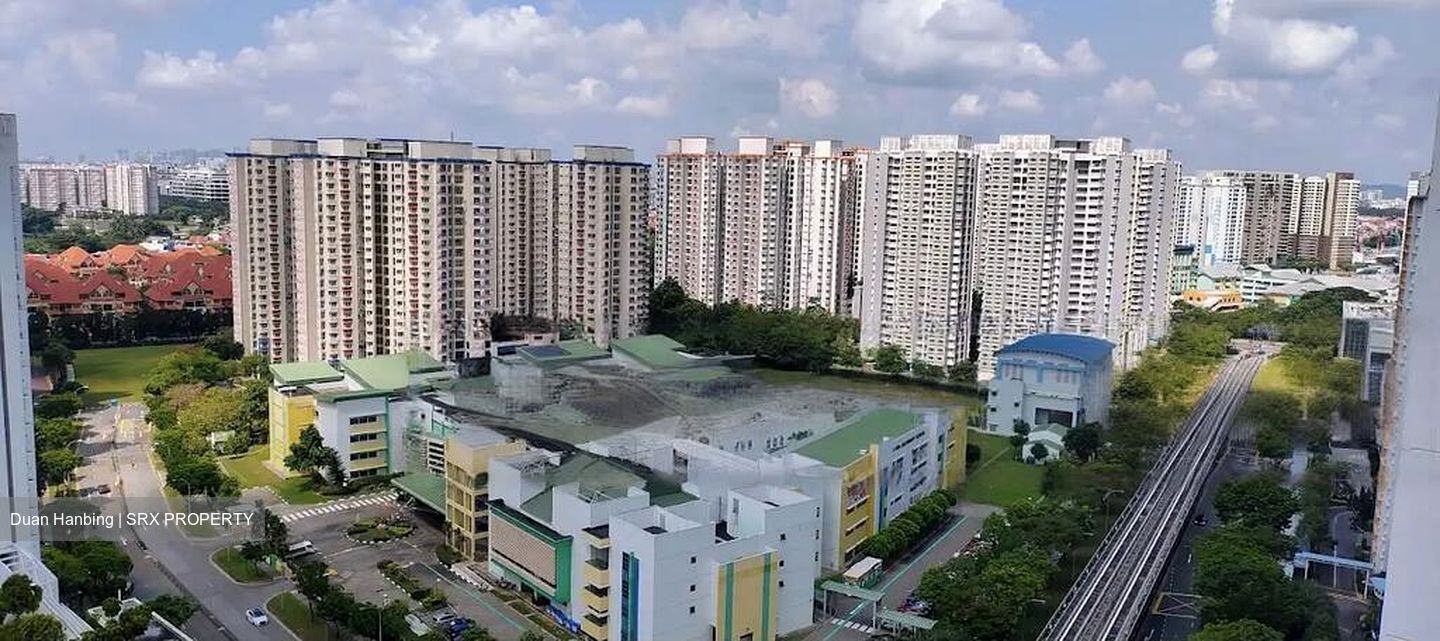 Fernvale Link (D28), Retail #480058731
